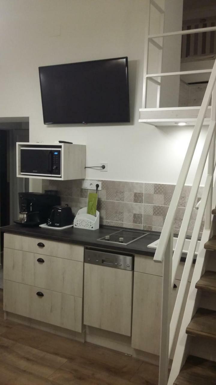 Kossuth Apartmanok デブレツェン エクステリア 写真
