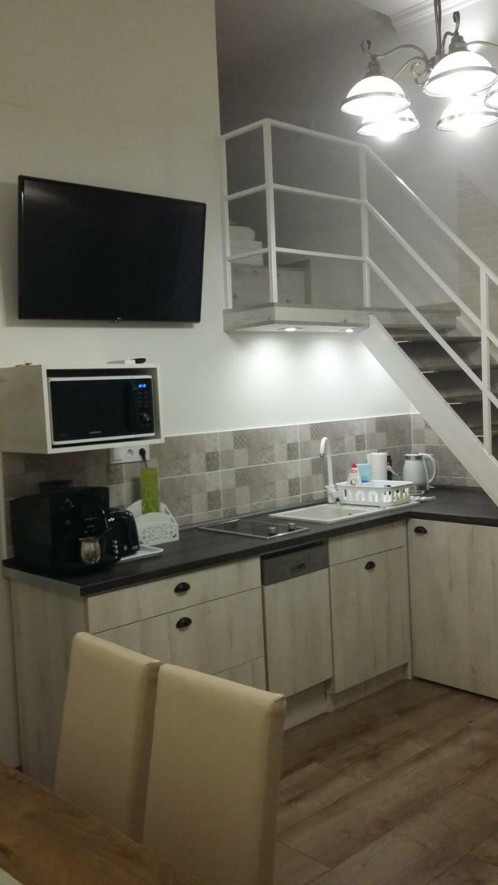Kossuth Apartmanok デブレツェン エクステリア 写真