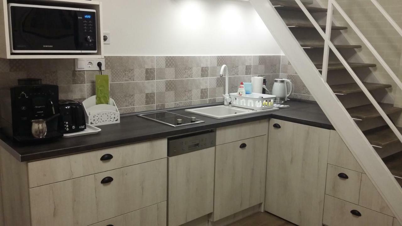 Kossuth Apartmanok デブレツェン エクステリア 写真